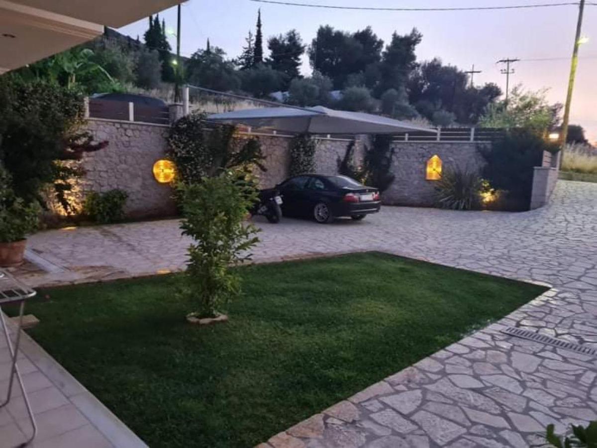 Apartment Spilios *